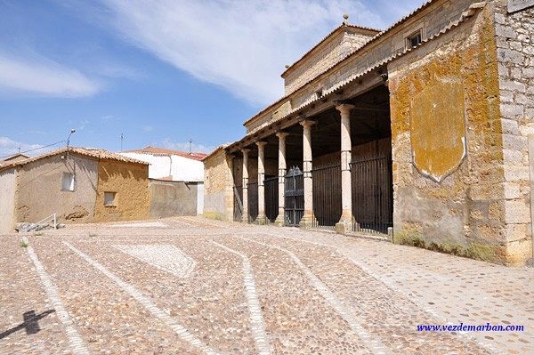 Parroquia San Miguel arcángel de Vezdemarbän 4a Parroquia de San Miguel Arcángel de vezdemarban 4a