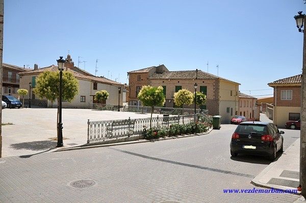 Plaza Mayor 2a Plaza mayor de Vezdemarbán 2a