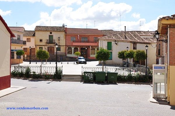 Plaza Mayor 4a Plaza mayor de Vezdemarbán 4a
