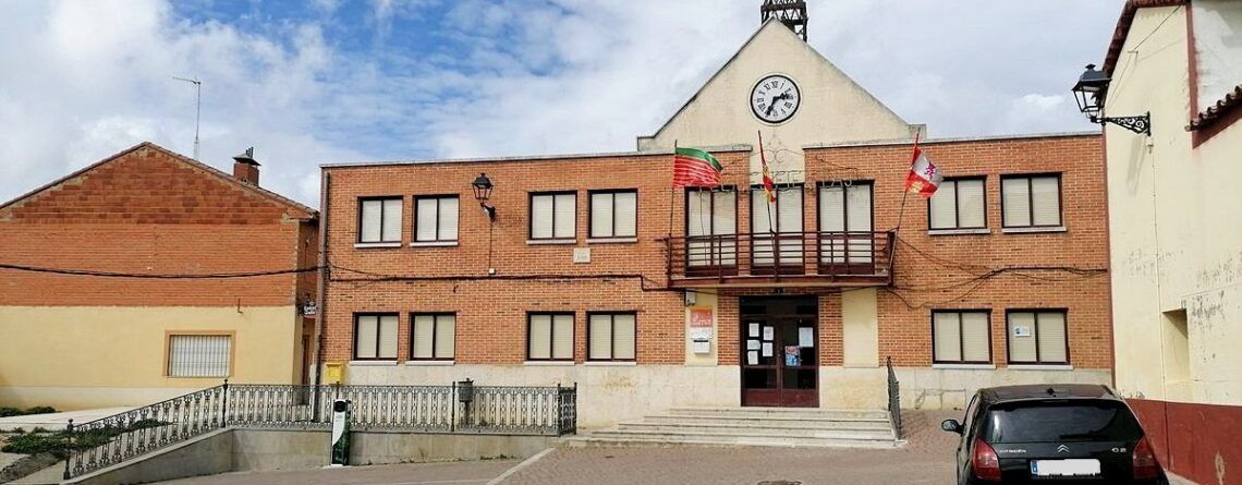 Vezdemarbán invertirá 30.000 euros en una pista de pádel.