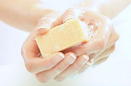 Tradiciones hacer jabón,, jabón. Tradiciones hacer jabón casero, resultado.