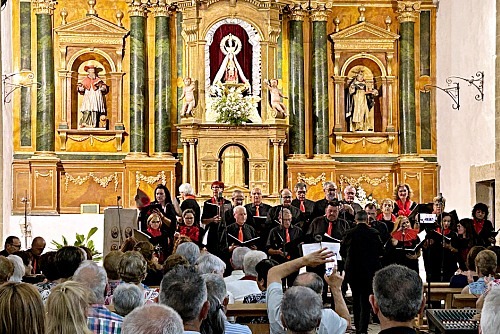 Verano cultural en Vezdemarbán, grupo musical.